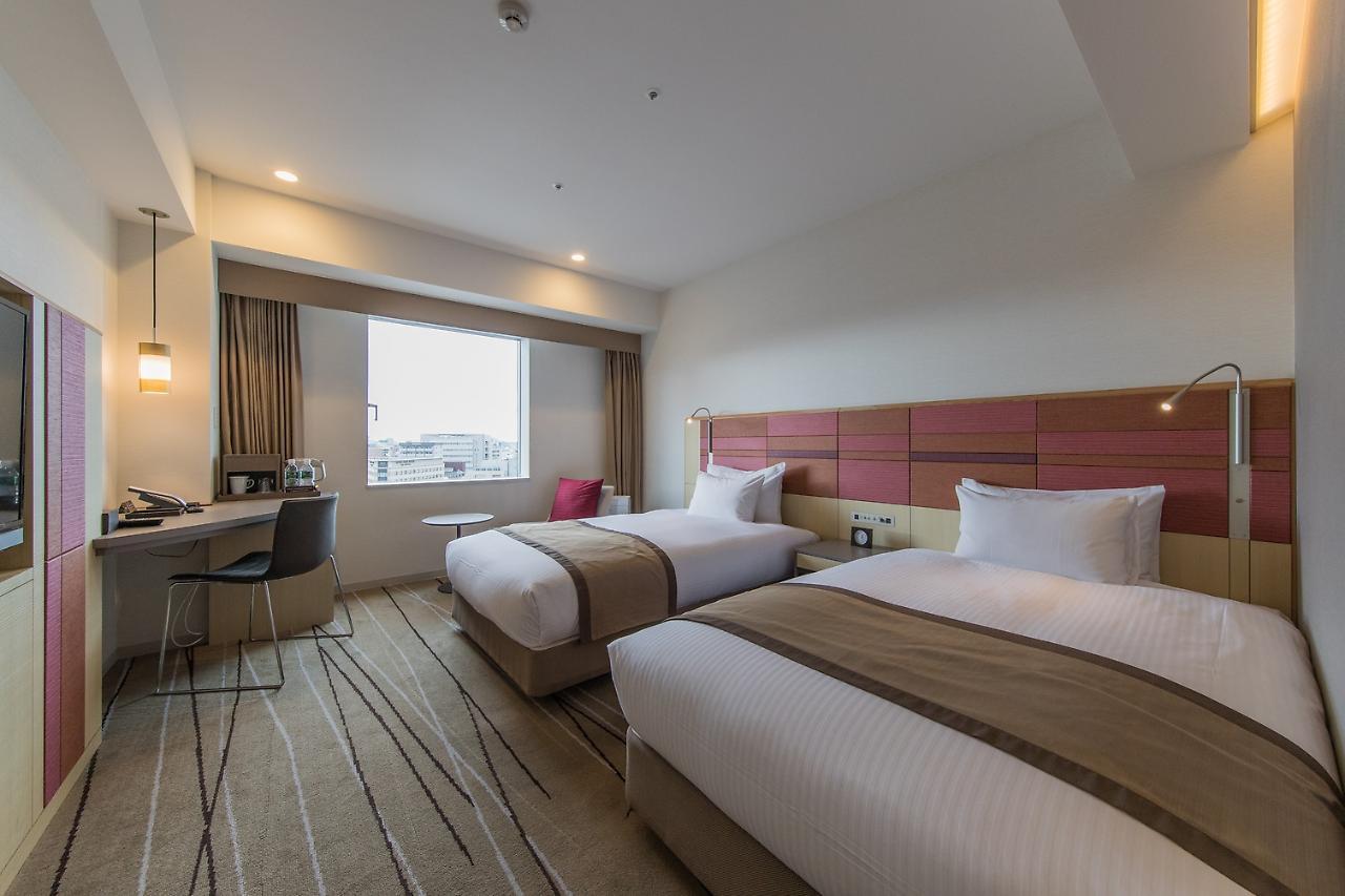 JR Kyushu Hotel Blossom Hakata Central Fukuoka  Bagian luar foto